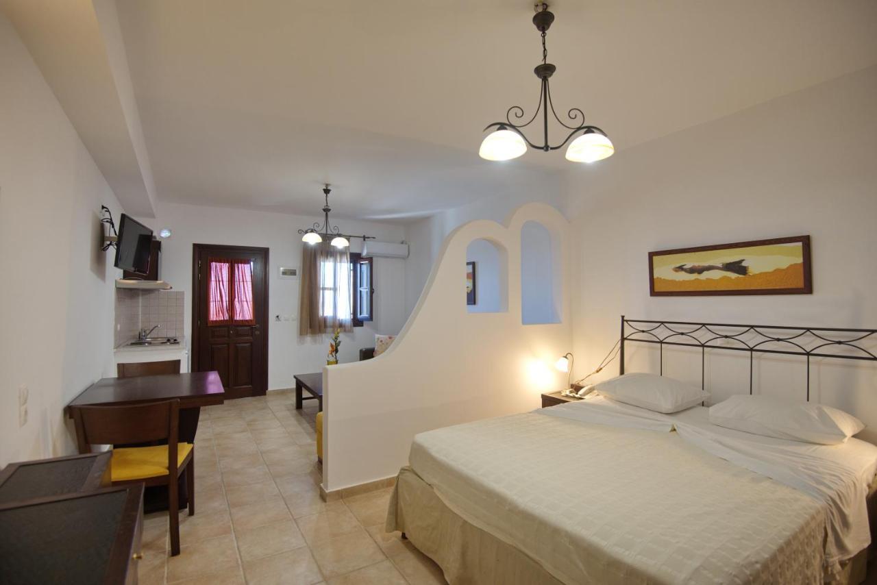 Yalis Hotel Votsi  المظهر الخارجي الصورة