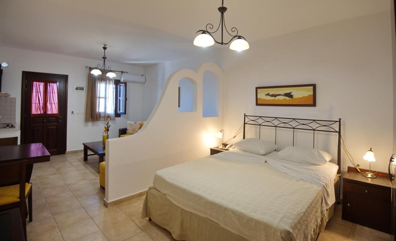 Yalis Hotel Votsi  المظهر الخارجي الصورة